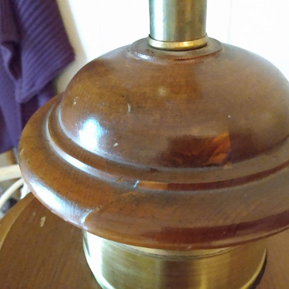 Vintage Mid Century Wood & Brass Tea Tin Canister Cylinder Lamp - Picture 4 of 13